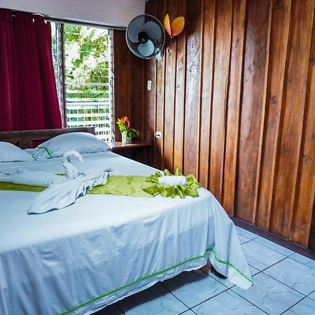 Hospedaje Angeluz Quesada  Extérieur photo