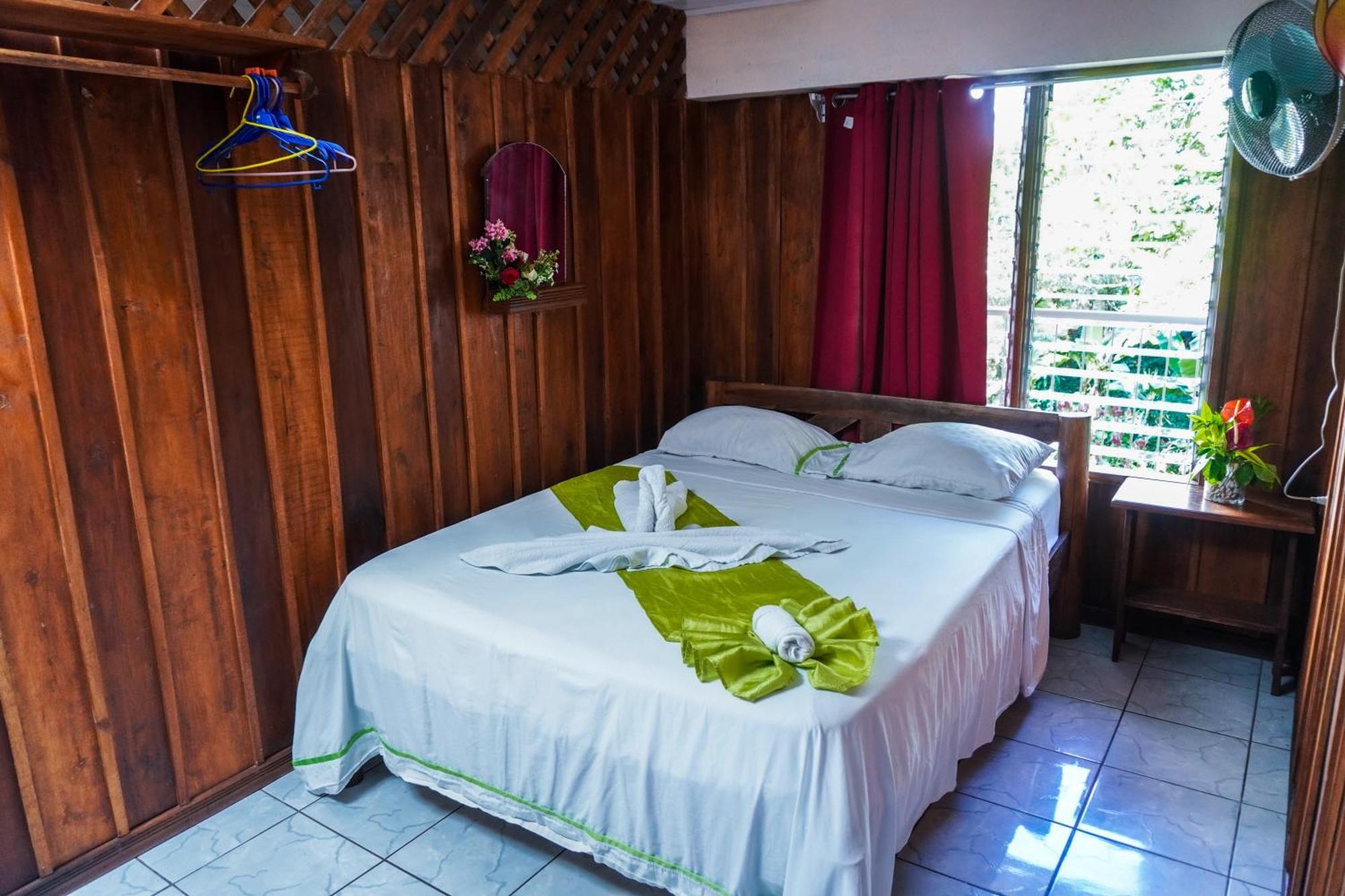 Hospedaje Angeluz Quesada  Extérieur photo