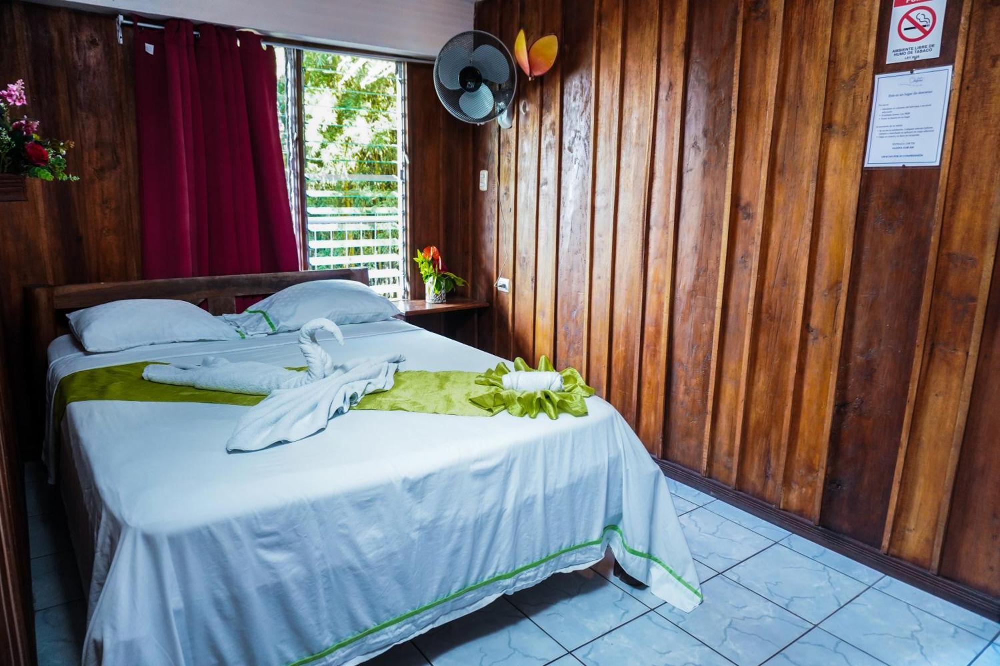 Hospedaje Angeluz Quesada  Extérieur photo