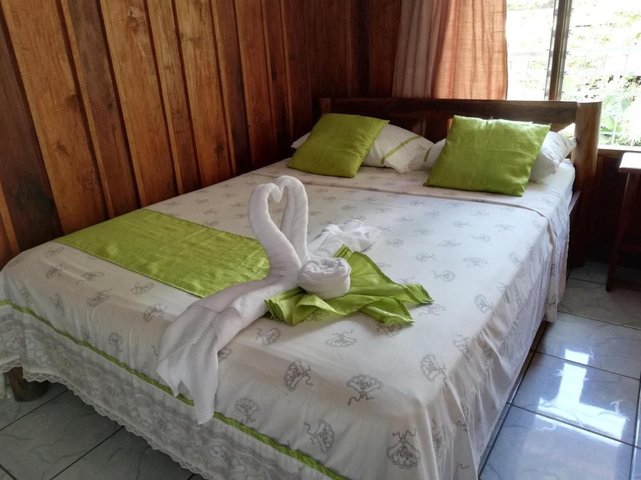 Hospedaje Angeluz Quesada  Extérieur photo